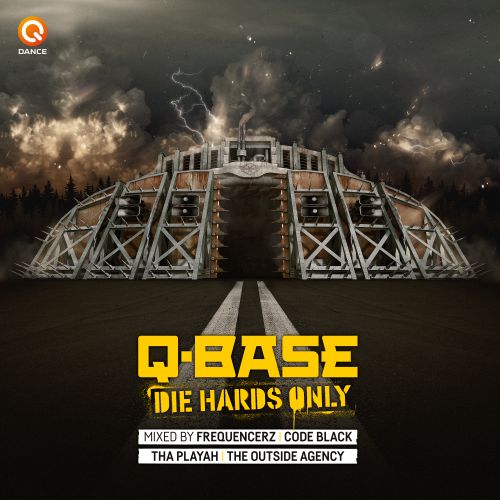 Q-BASE 2016 Continuous Mix WE R by Code Black
